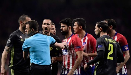  罗马锋线哑火客场不敌维罗纳跌出欧冠区  