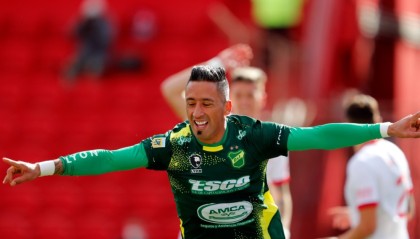  曼城旧将弑旧主，斯特林助攻戴帽击溃老东家  