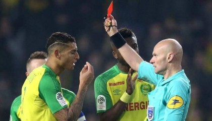  摩纳哥队长红牌停赛无缘生死战  