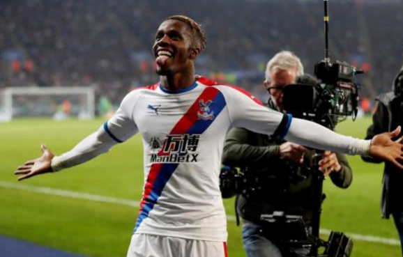  莱斯特城客场凭借反击战术战胜伯恩茅斯